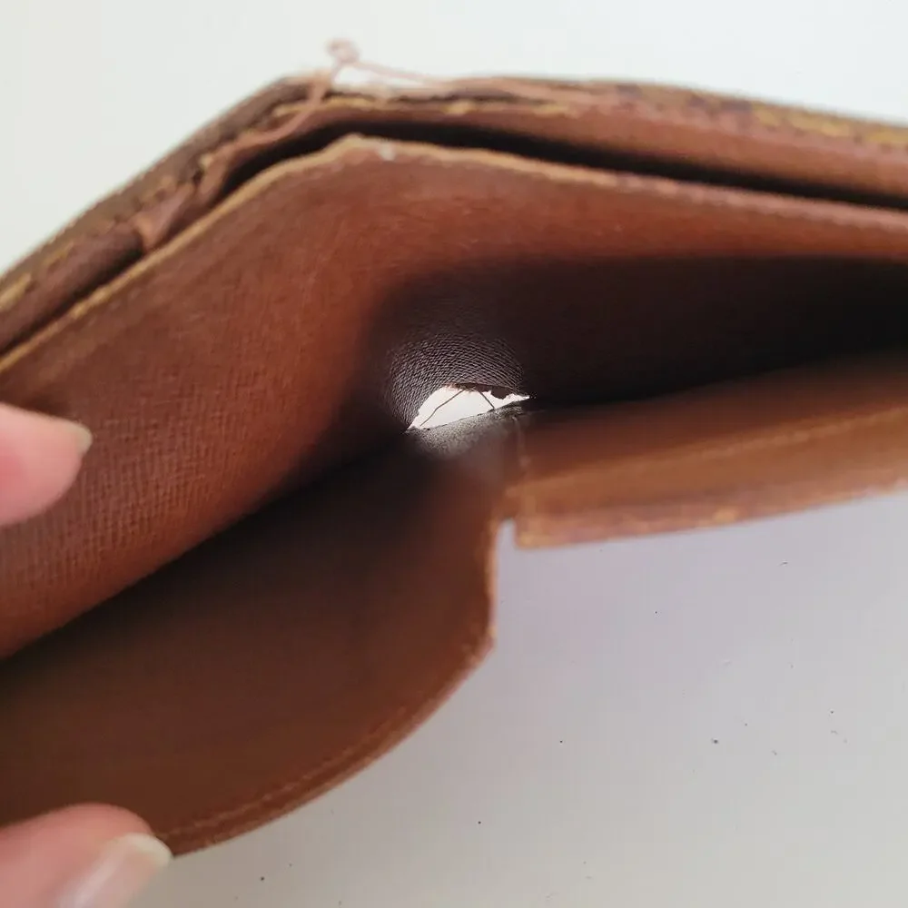 Vintage Louis Vuitton Men's LV Brown Bi-Fold Leather Wallet Monogram Classic